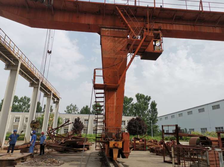 學思想，見行動，整庫房，找“利用”，擴面積，美環境。